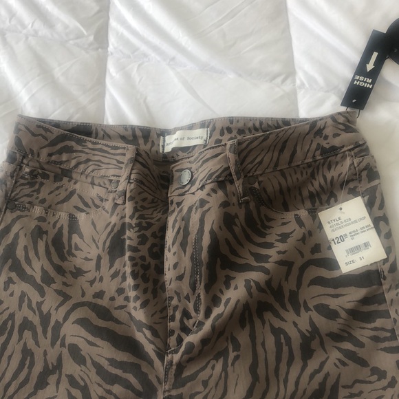 New with Tags Articles of Society High Rise Crop Pants - Picture 3 of 6